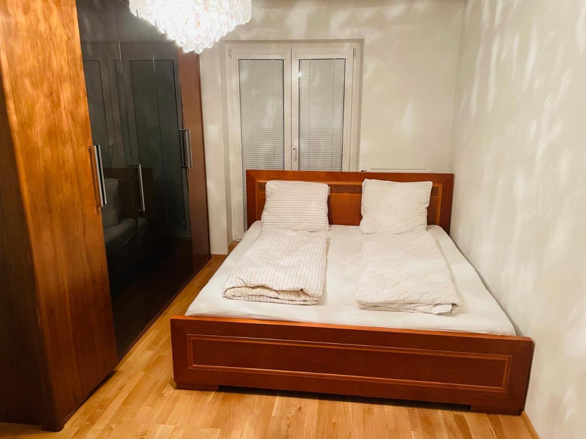 Room In City Center Near U6,U3 And Westbahnhof Vienne Extérieur photo